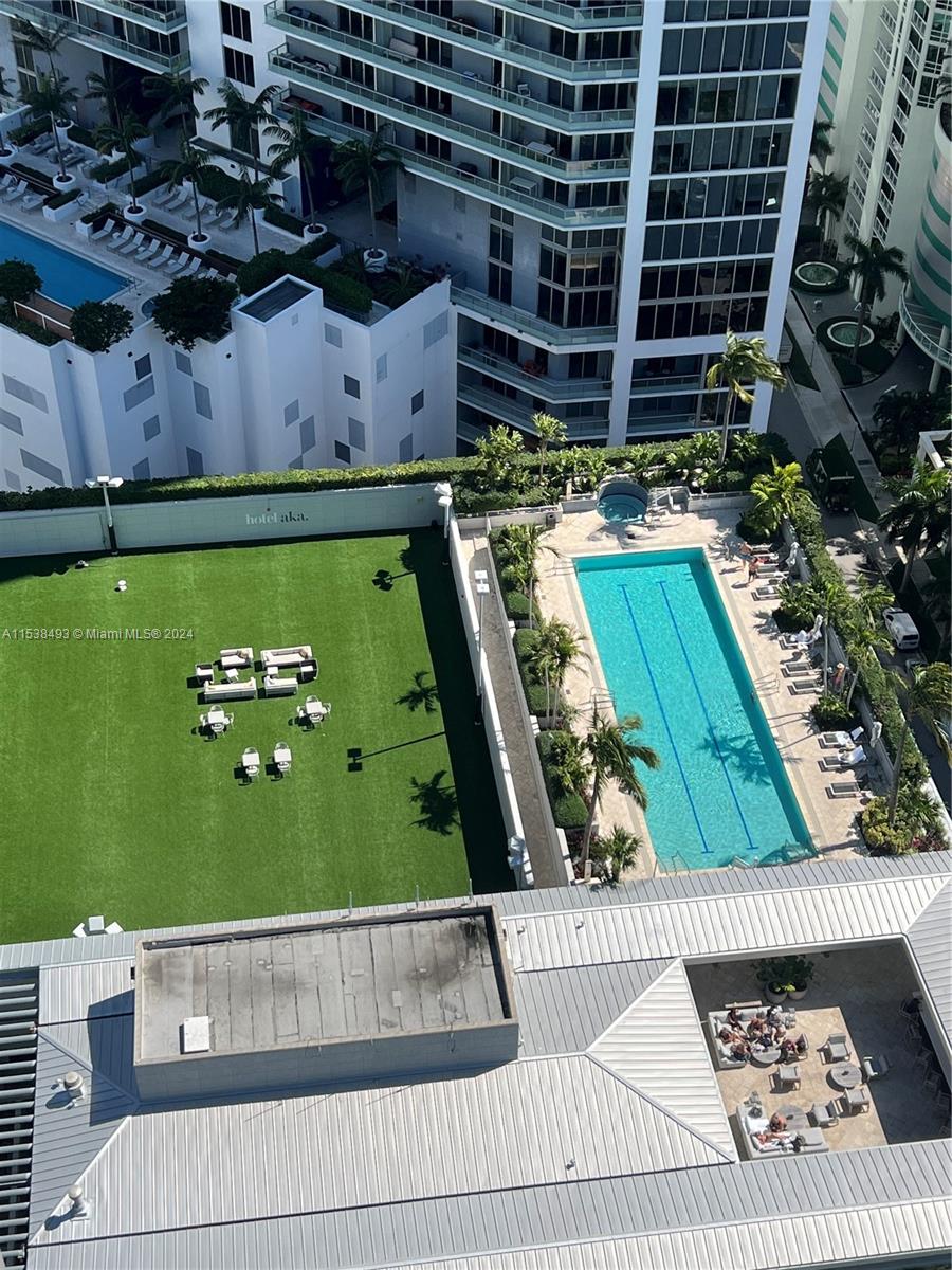 1395 Brickell Ave # 2604