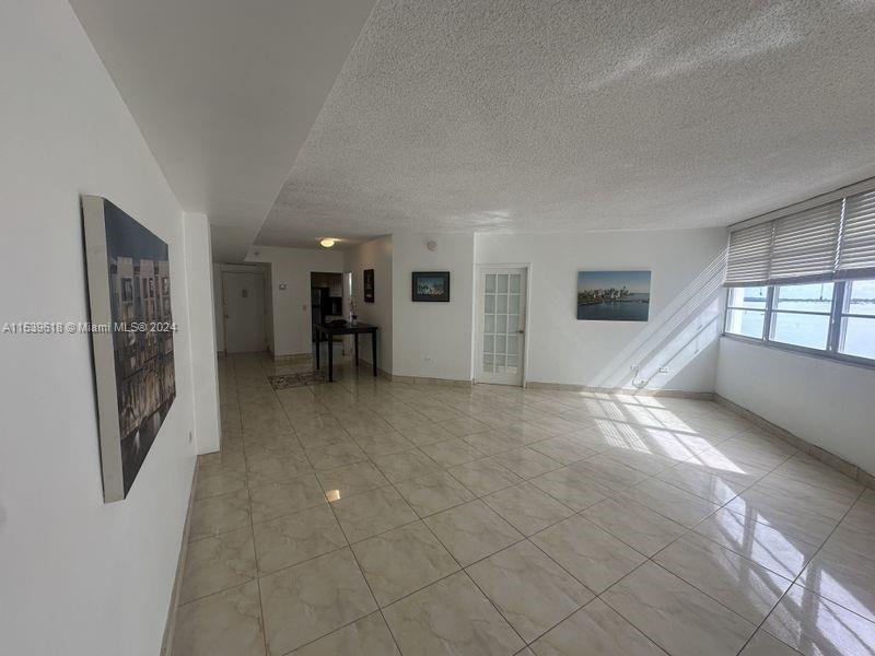 801 Brickell Bay Dr # 665