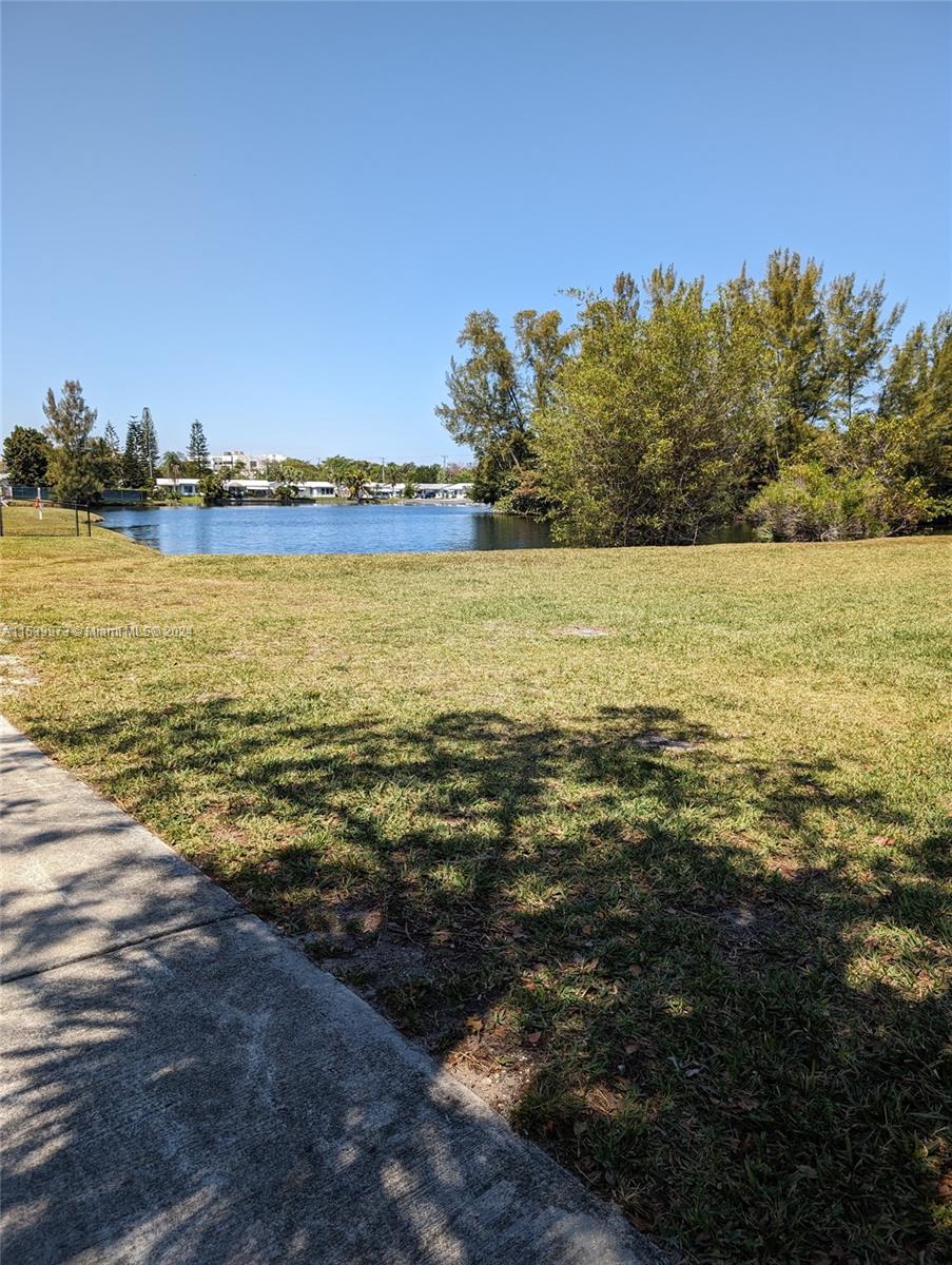1612 NW 45th Ct