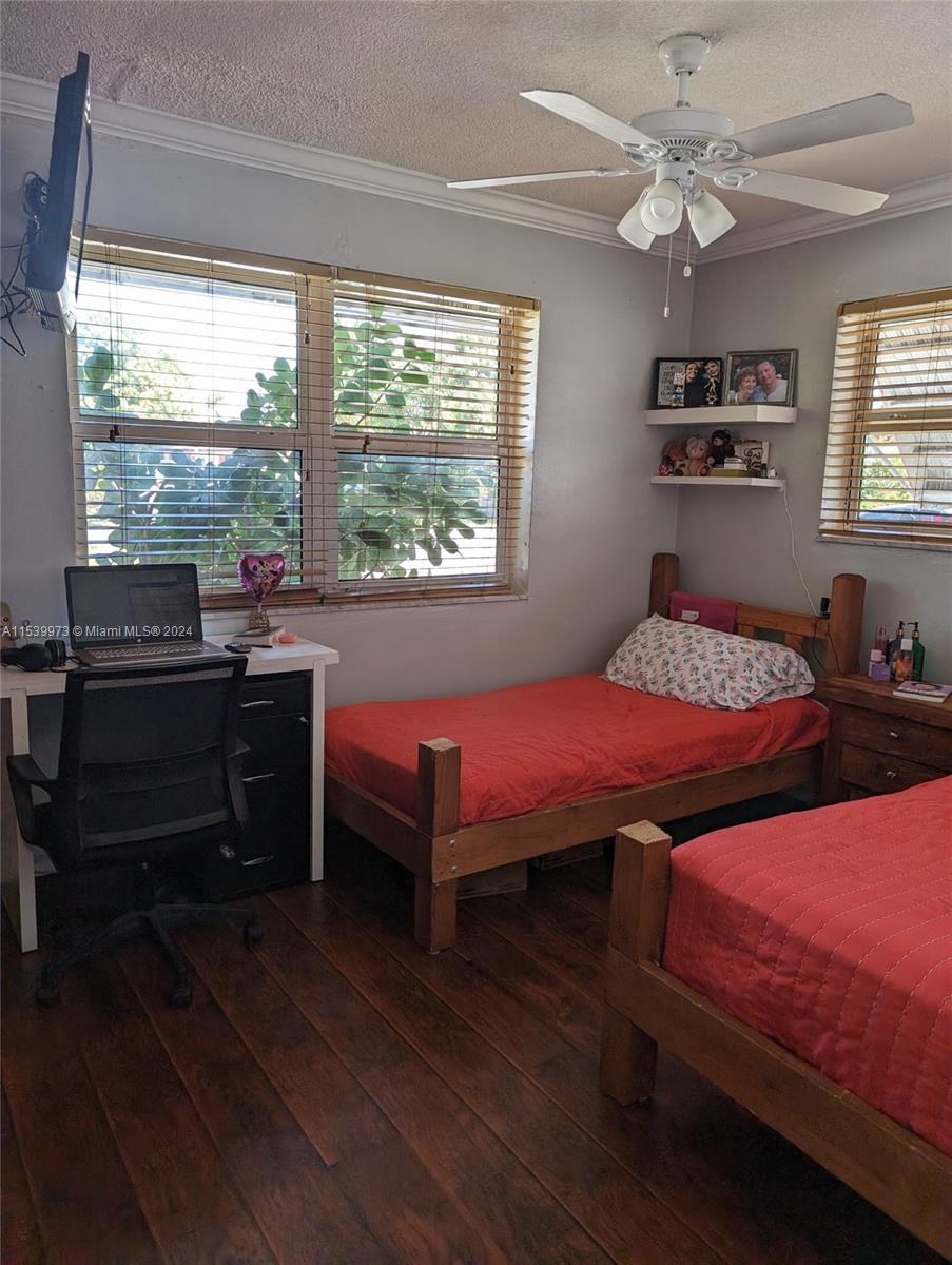 1612 NW 45th Ct