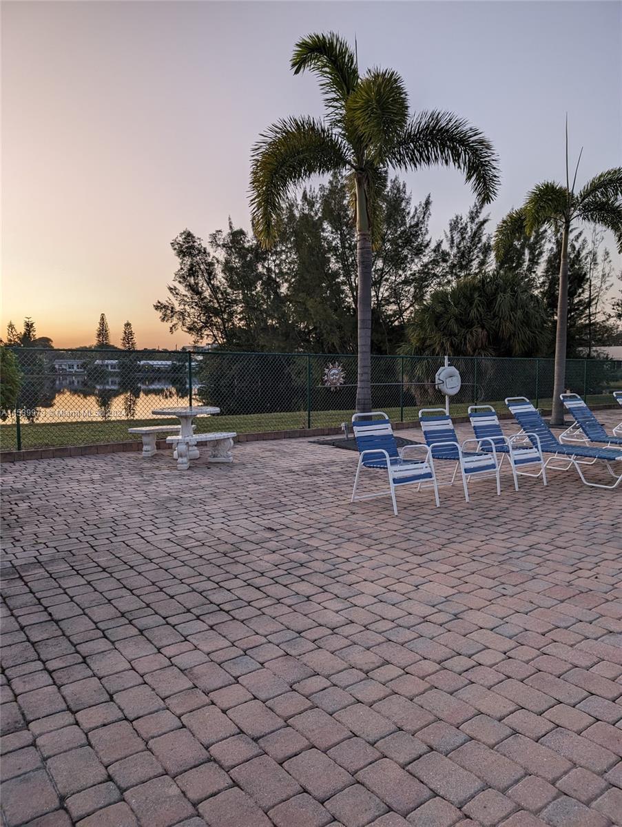 1612 NW 45th Ct