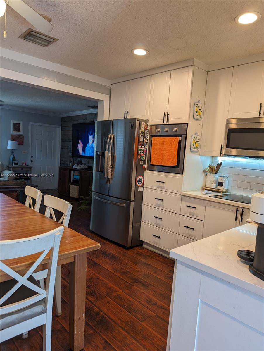 1612 NW 45th Ct