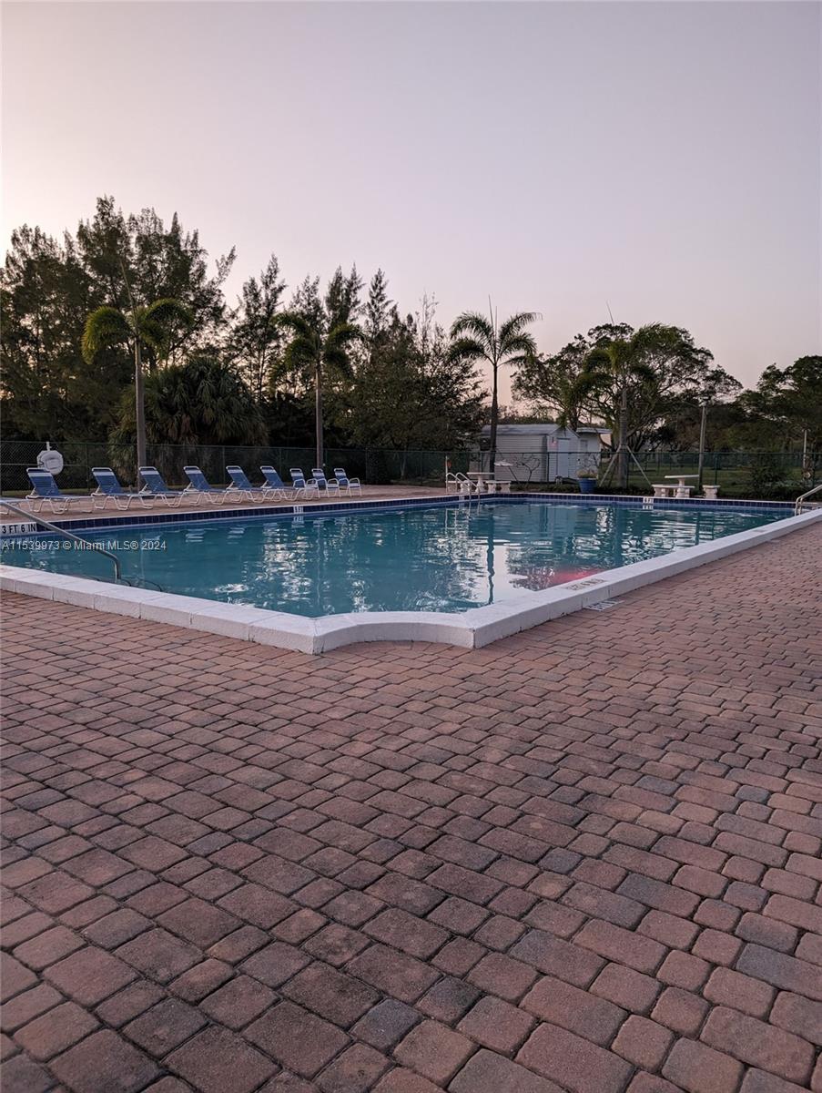 1612 NW 45th Ct