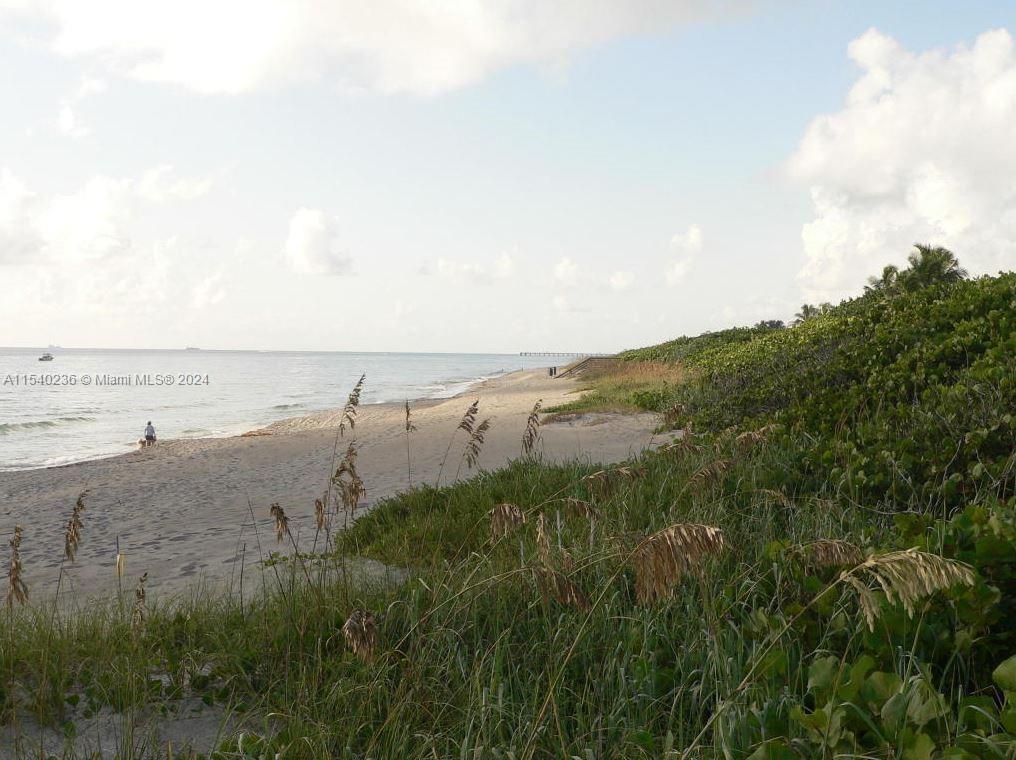 1605 S US Highway 1 # 10H