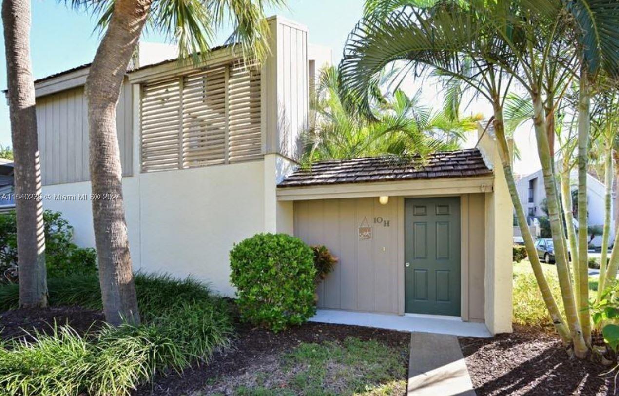 1605 S US Highway 1 # 10H