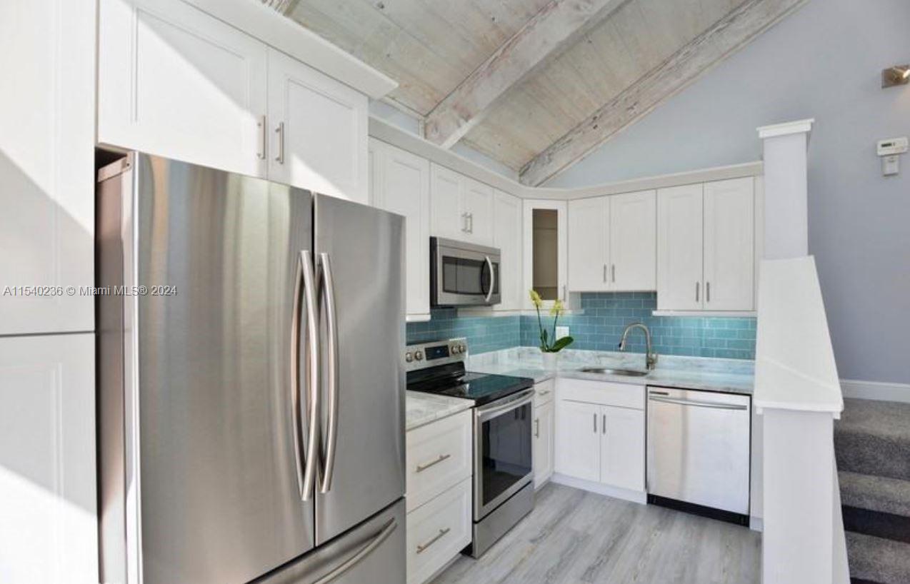 1605 S US Highway 1 # 10H