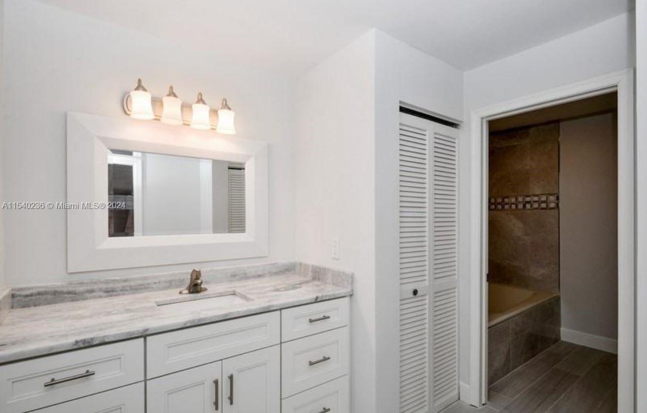 1605 S US Highway 1 # 10H