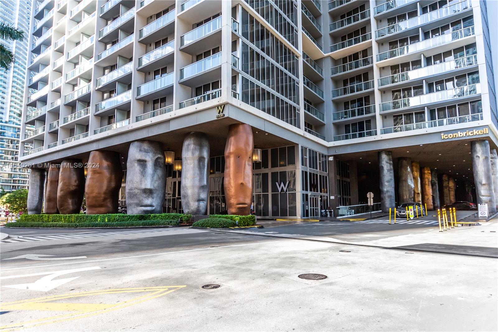 495 Brickell Ave # 5408