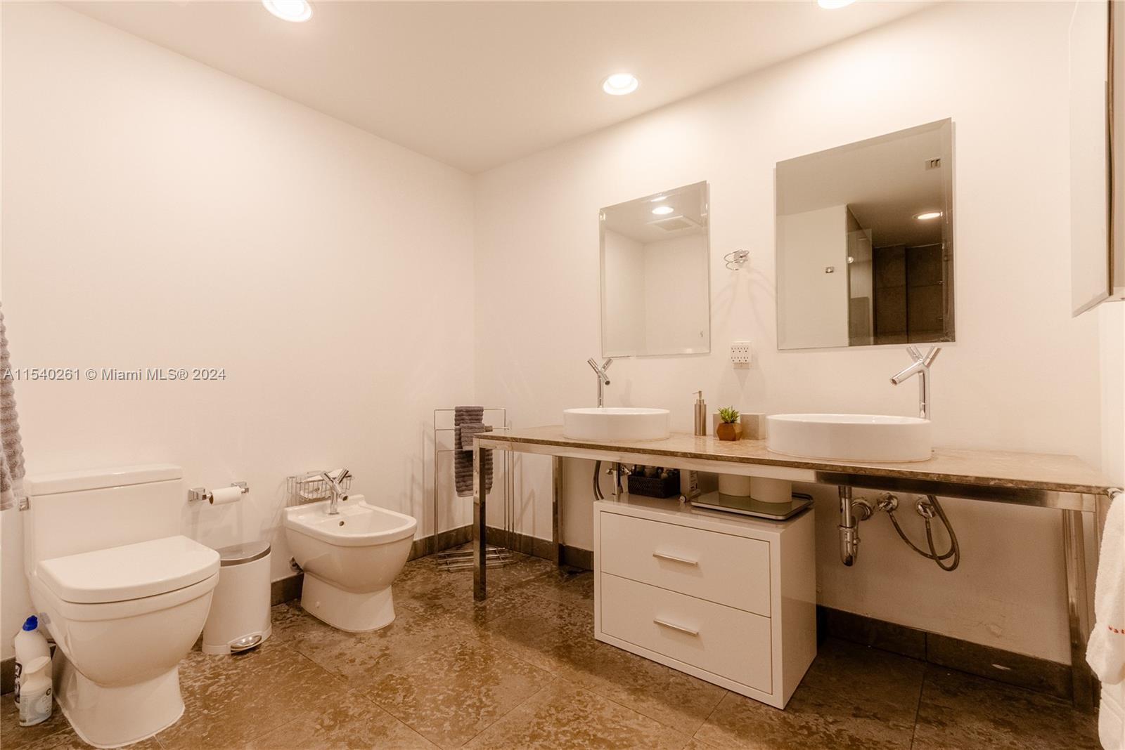495 Brickell Ave # 5408
