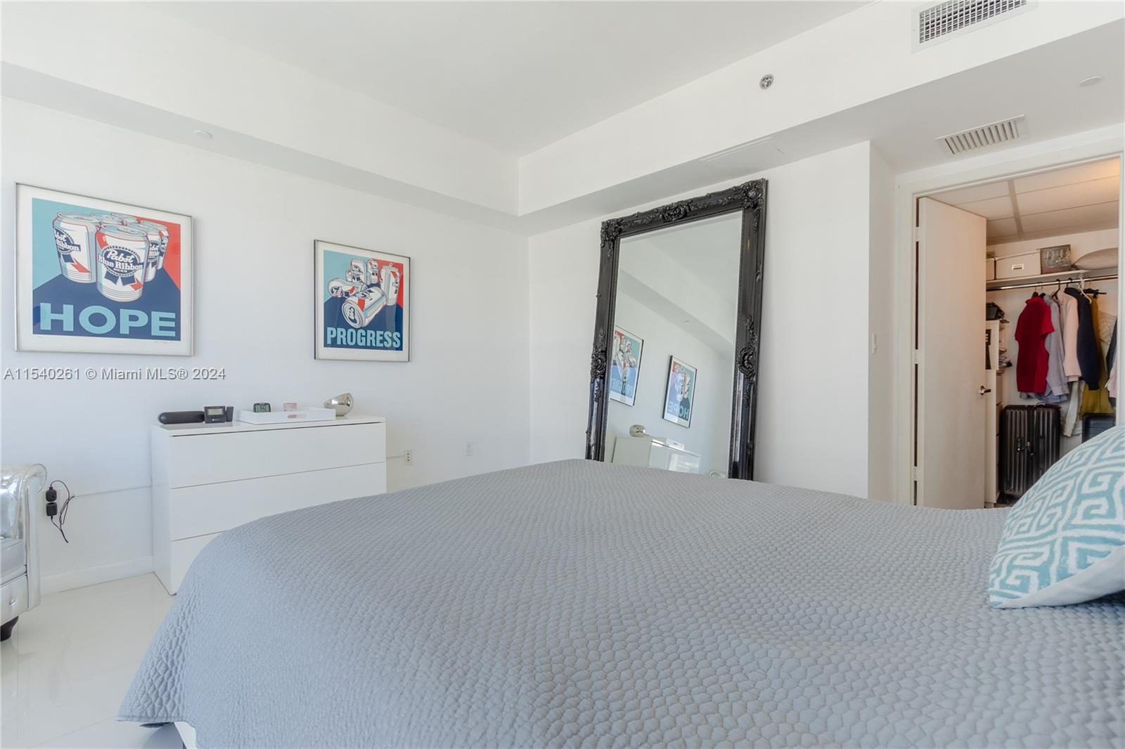 495 Brickell Ave # 5408