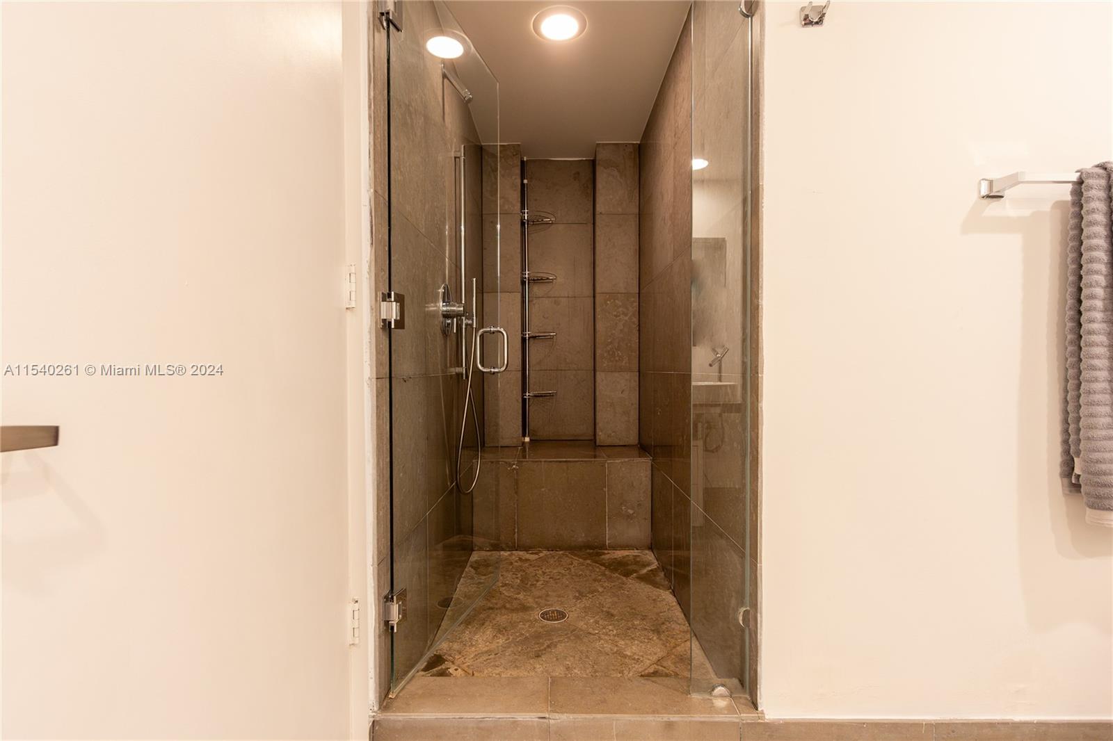 495 Brickell Ave # 5408