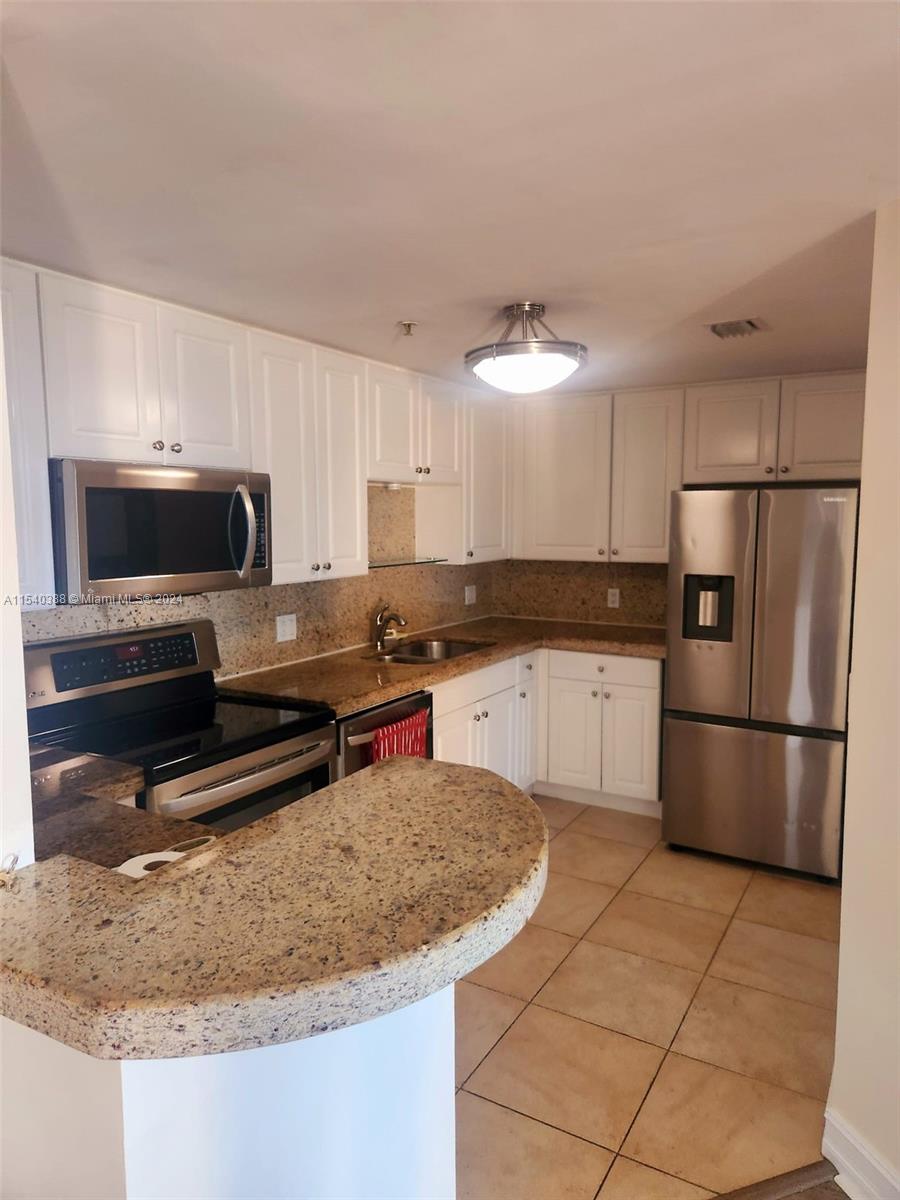 1627 SW 37th Ave # 707