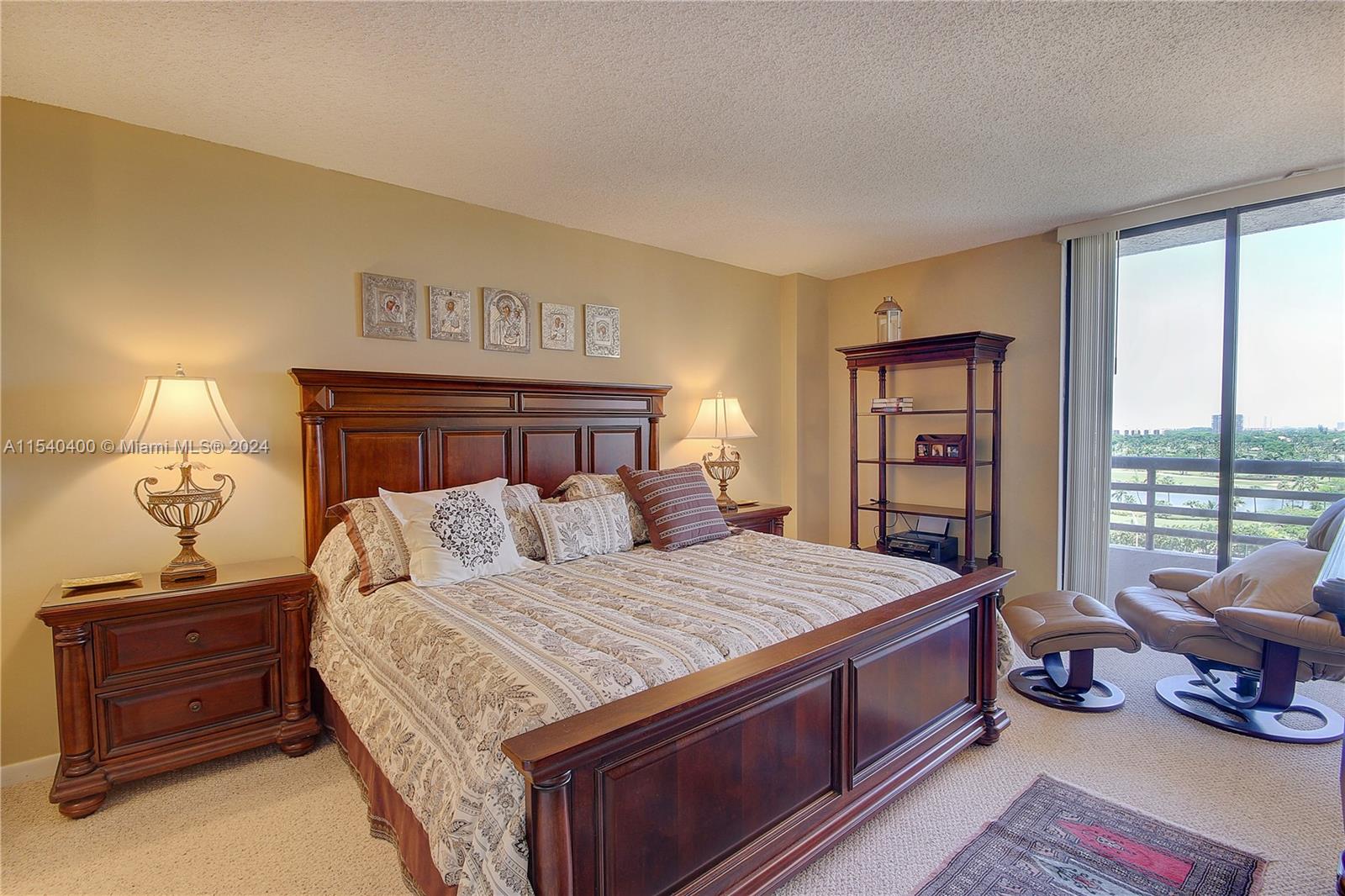 3300 NE 191st St # 1011