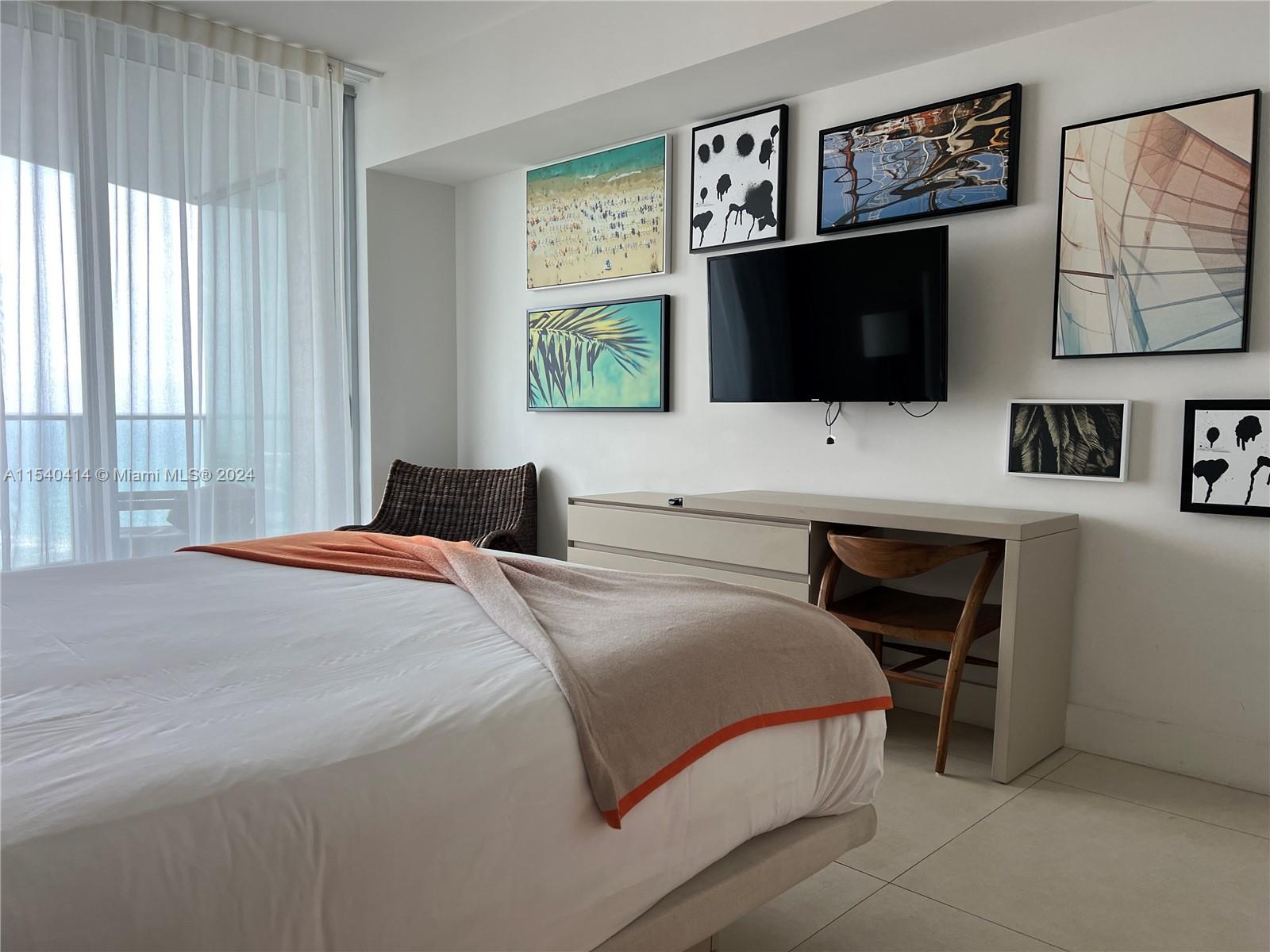 4111 S Ocean Dr # 2112