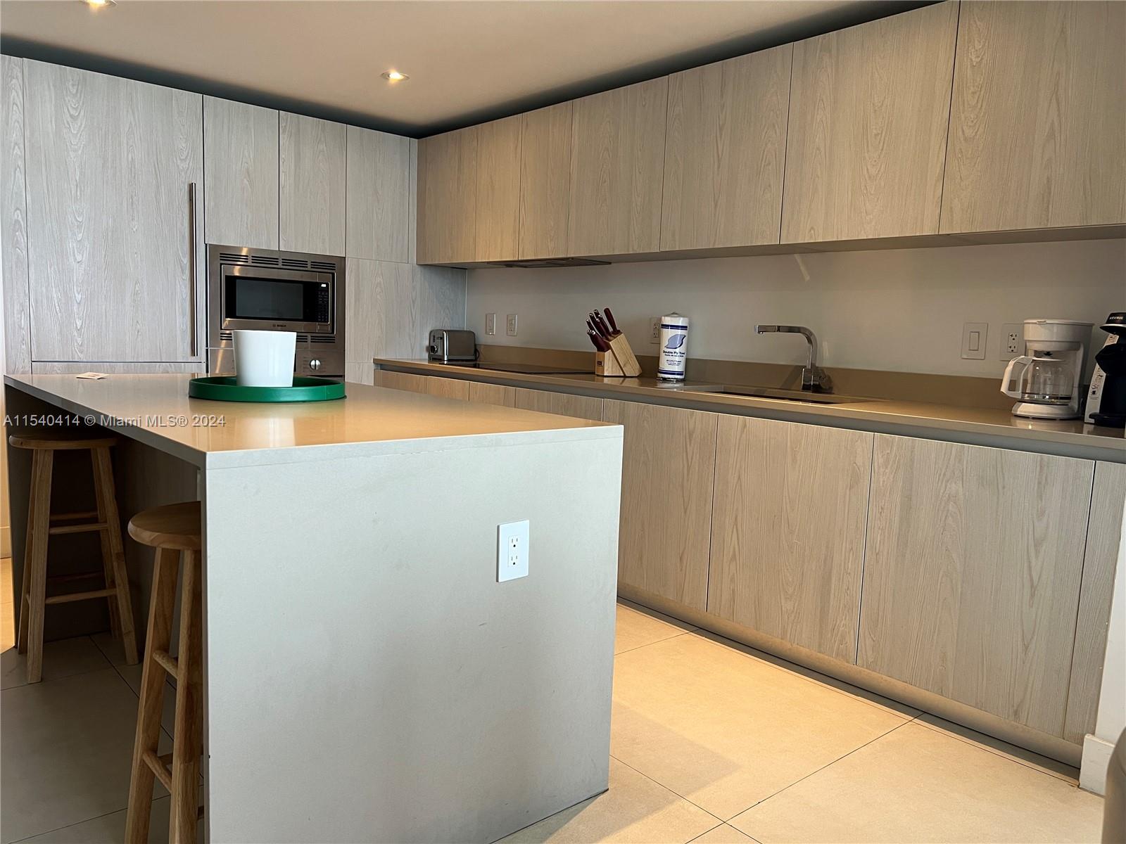 4111 S Ocean Dr # 2112