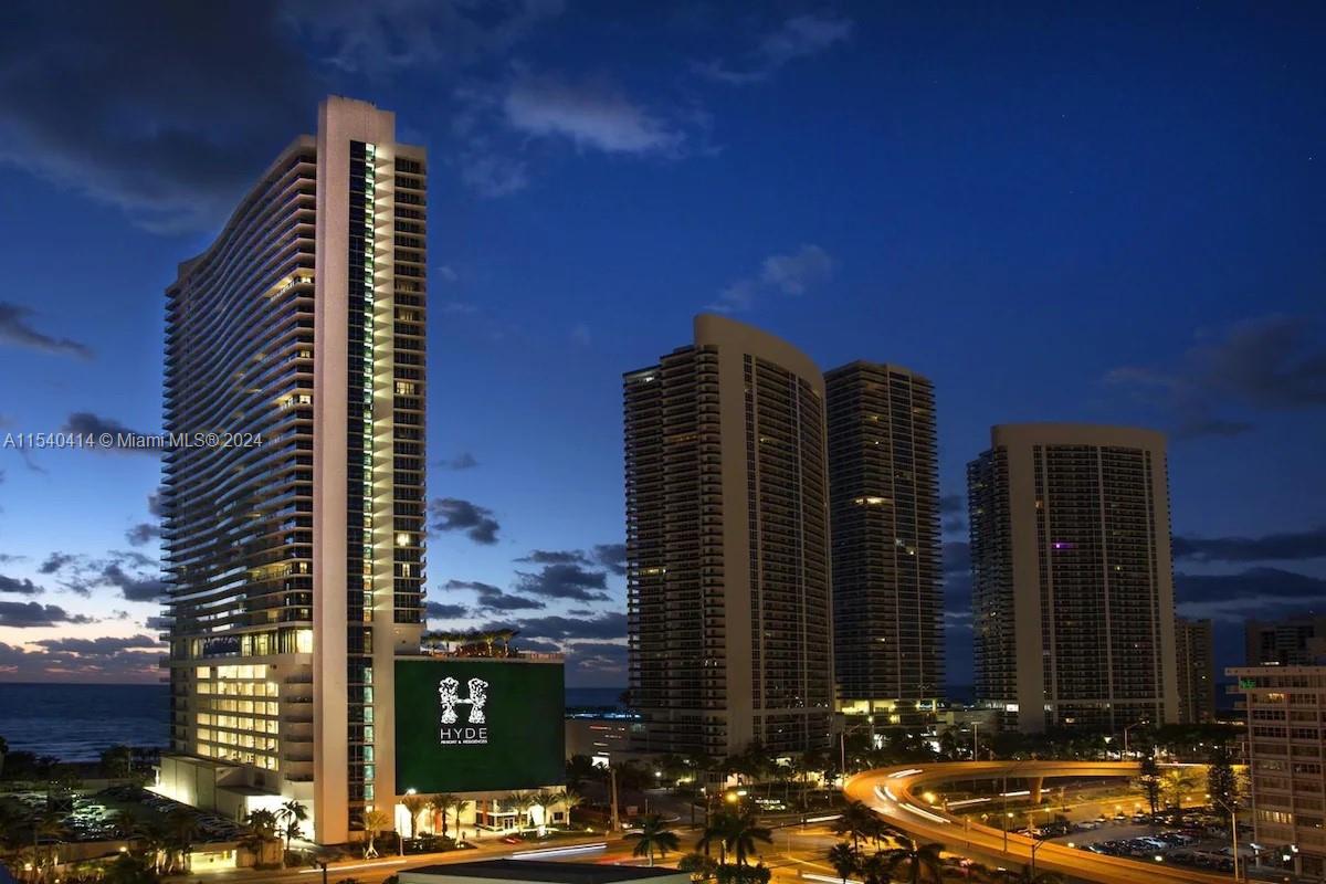 4111 S Ocean Dr # 2112