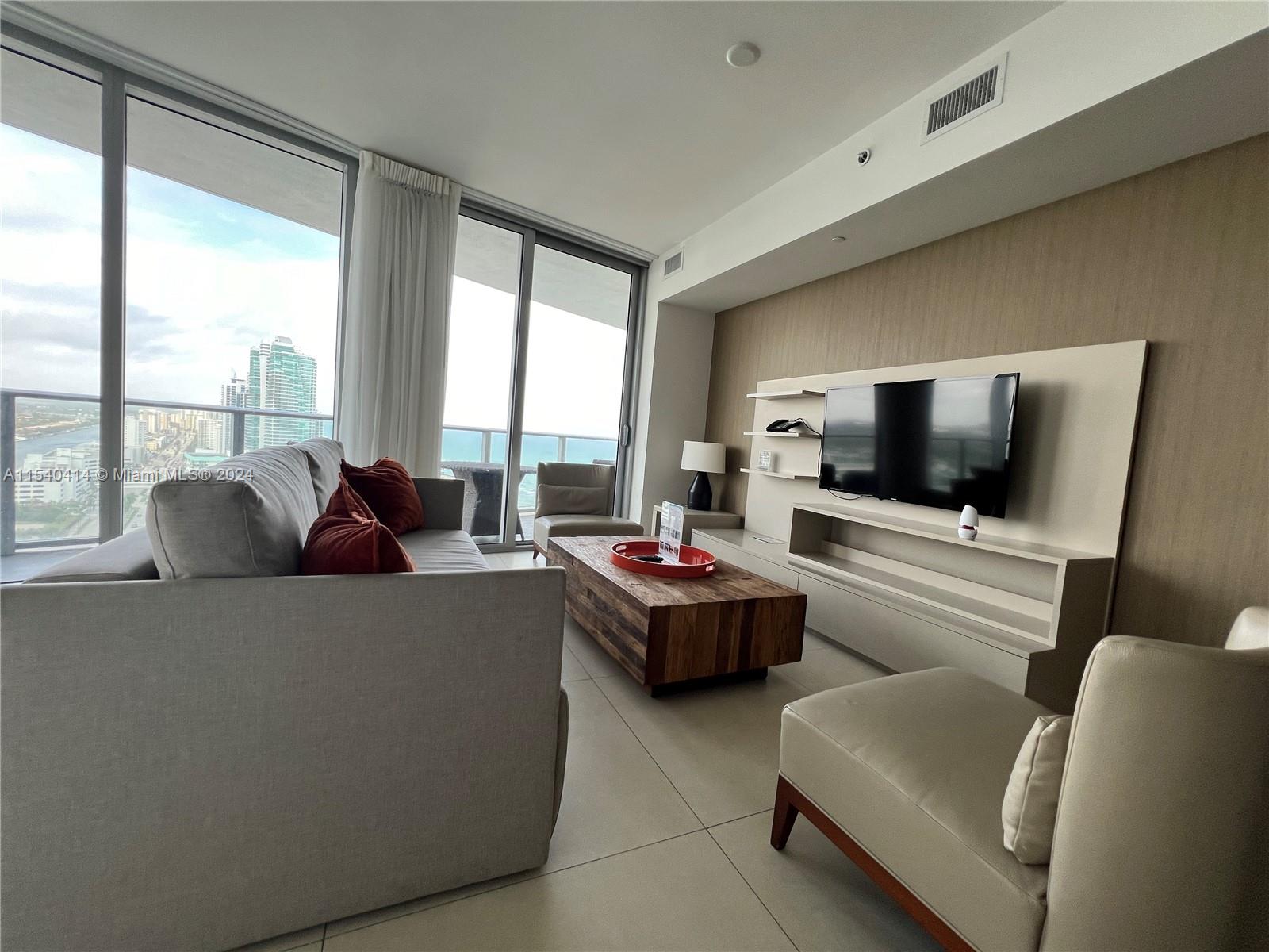 4111 S Ocean Dr # 2112