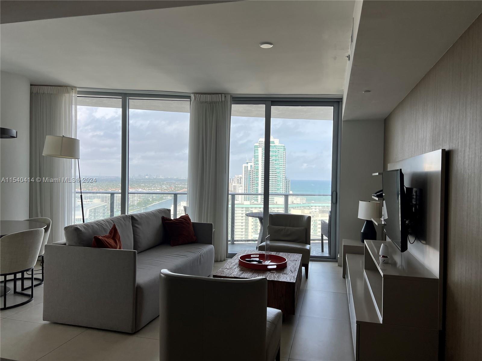 4111 S Ocean Dr # 2112
