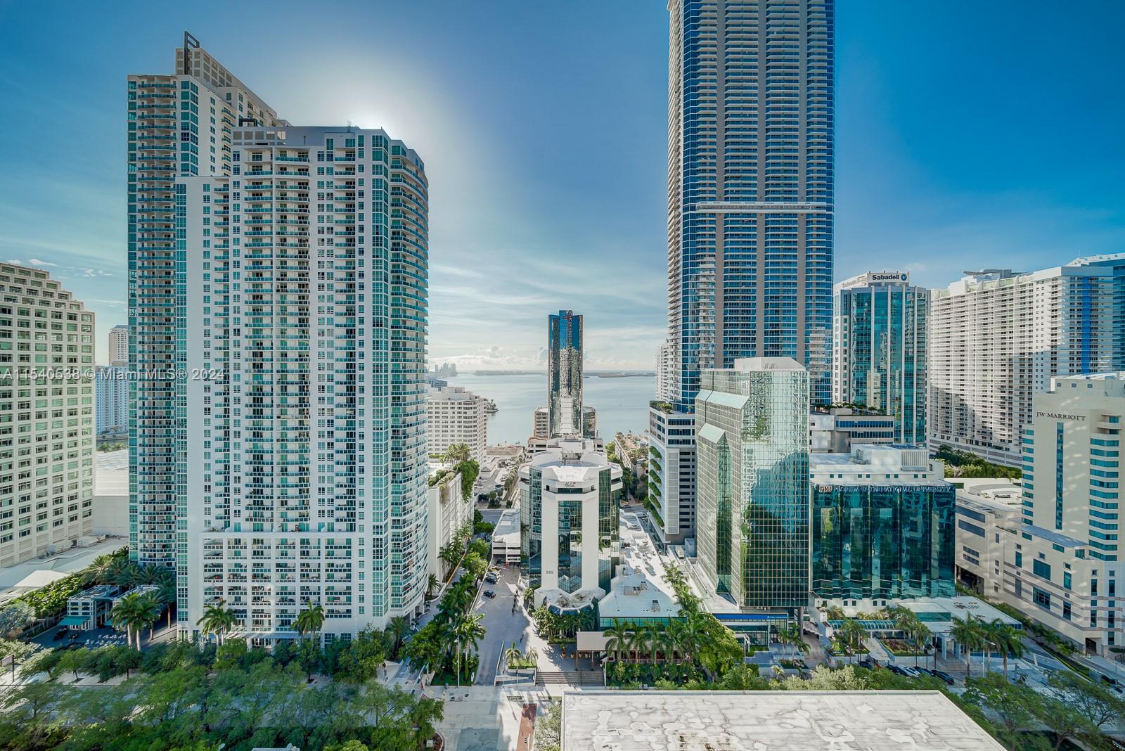 1010 Brickell Ave # 2501