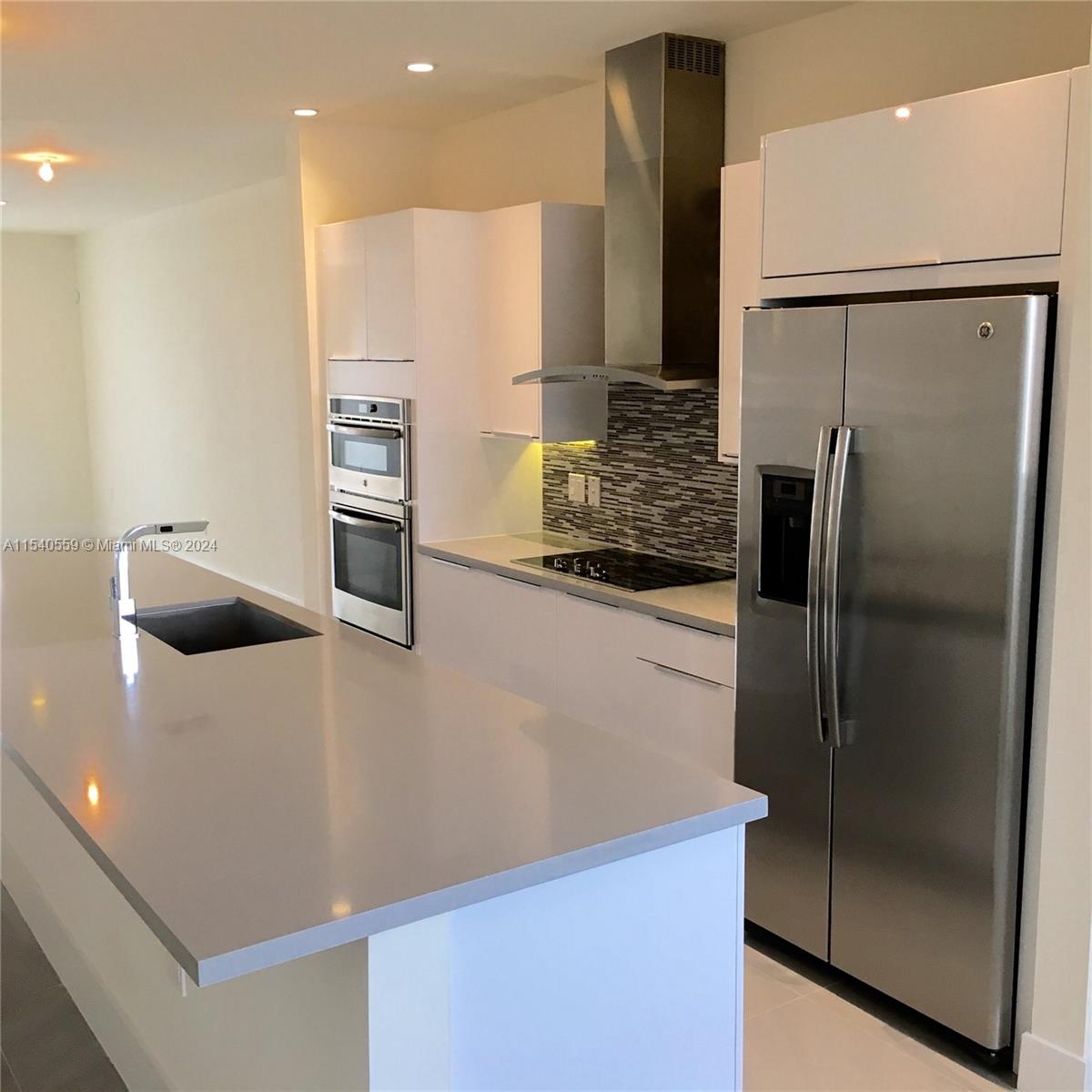 10280 NW 63rd Ter # 202