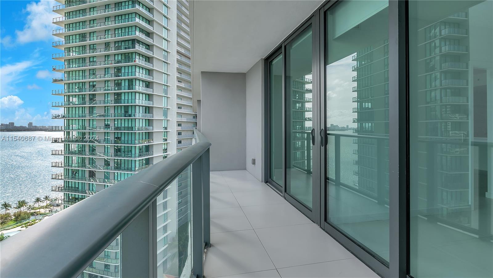 501 NE 31st St # 1704