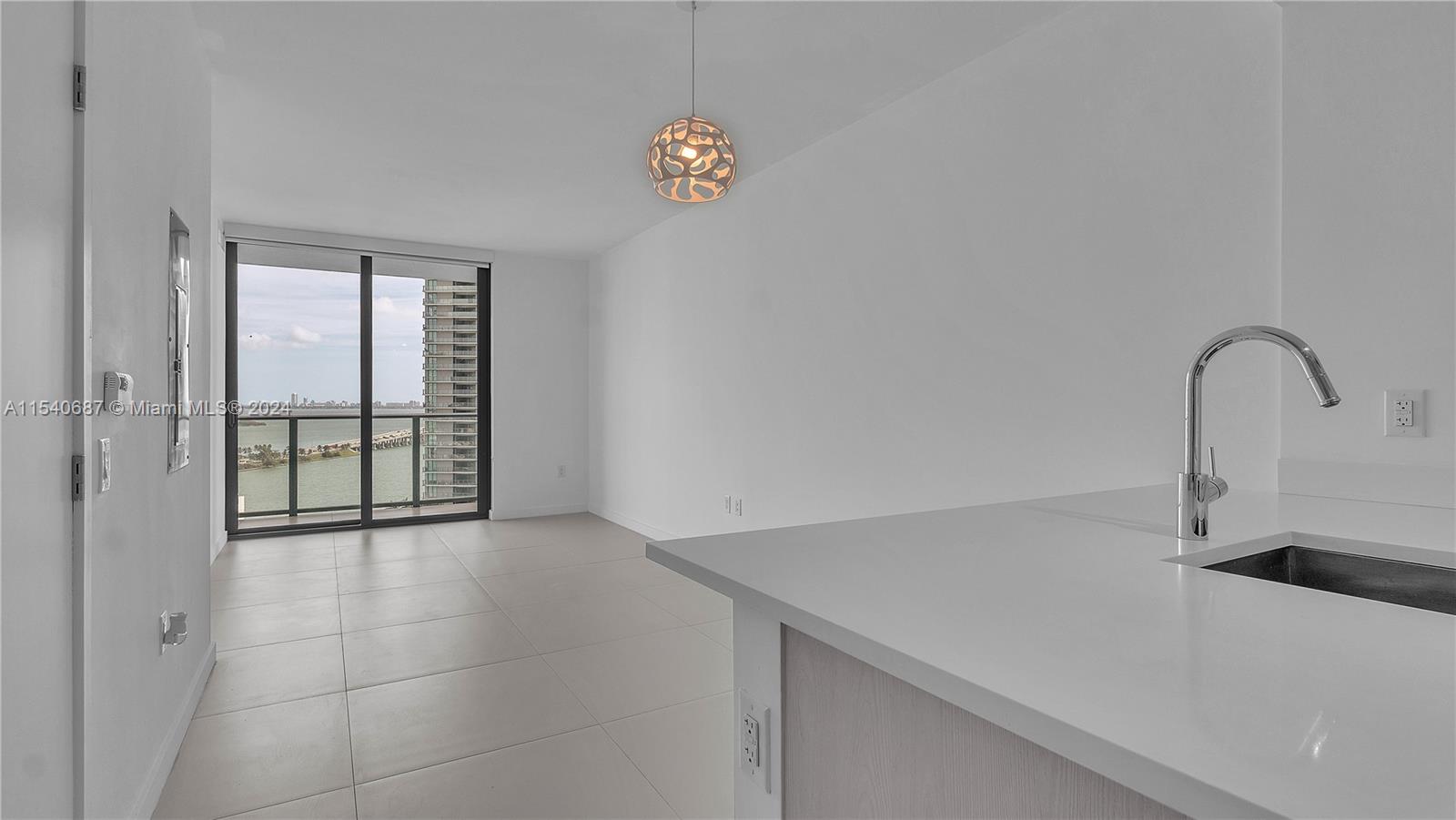 501 NE 31st St # 1704