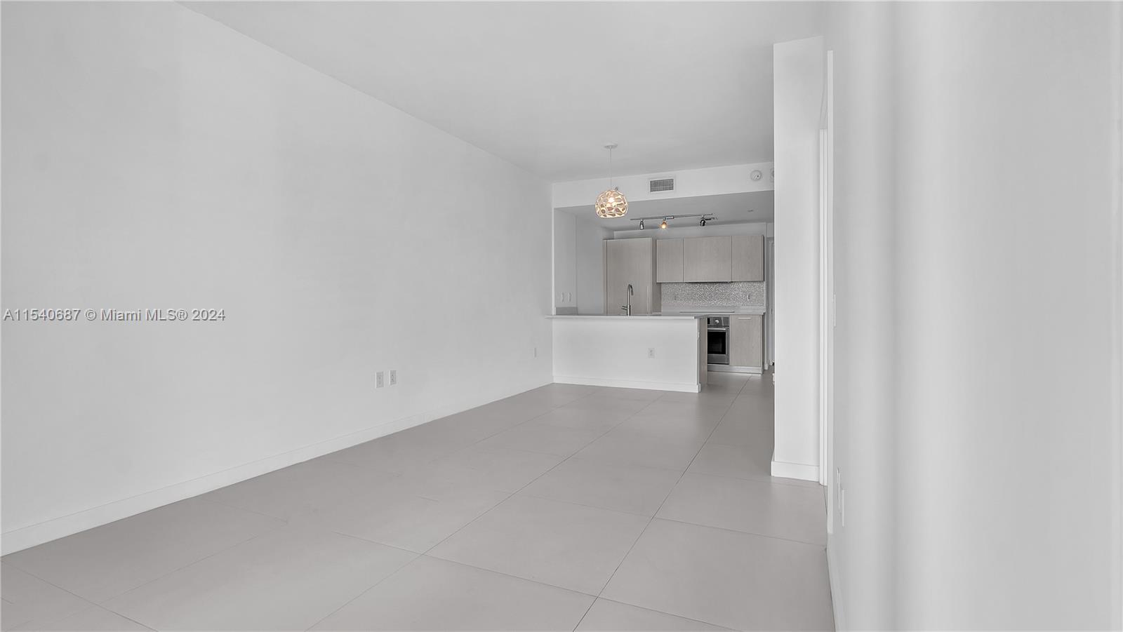 501 NE 31st St # 1704