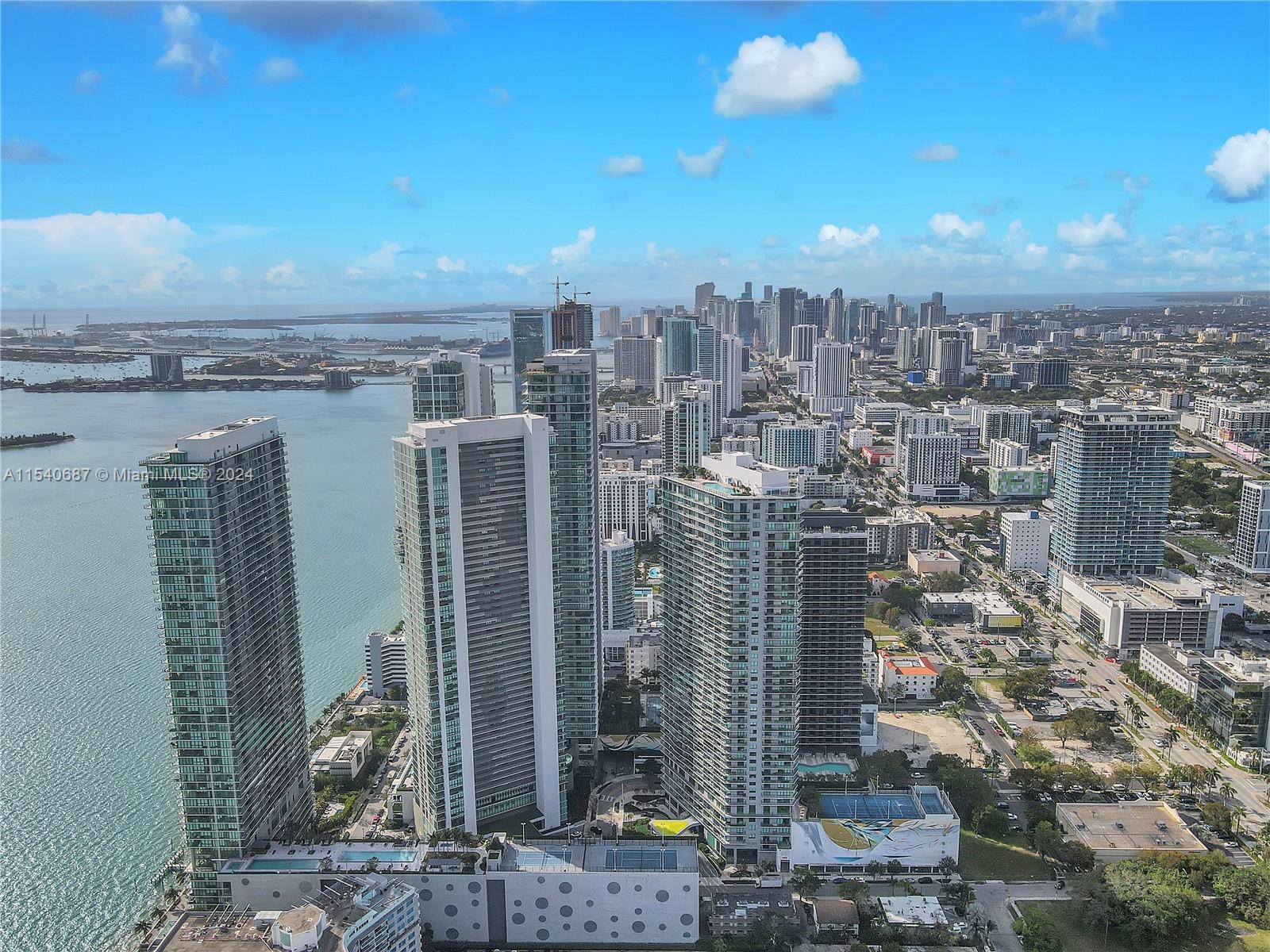 501 NE 31st St # 1704