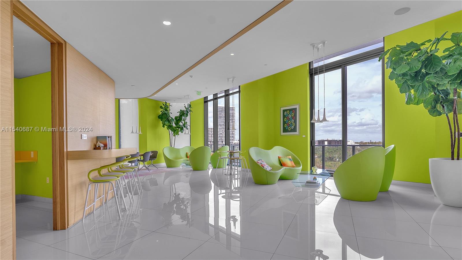 501 NE 31st St # 1704