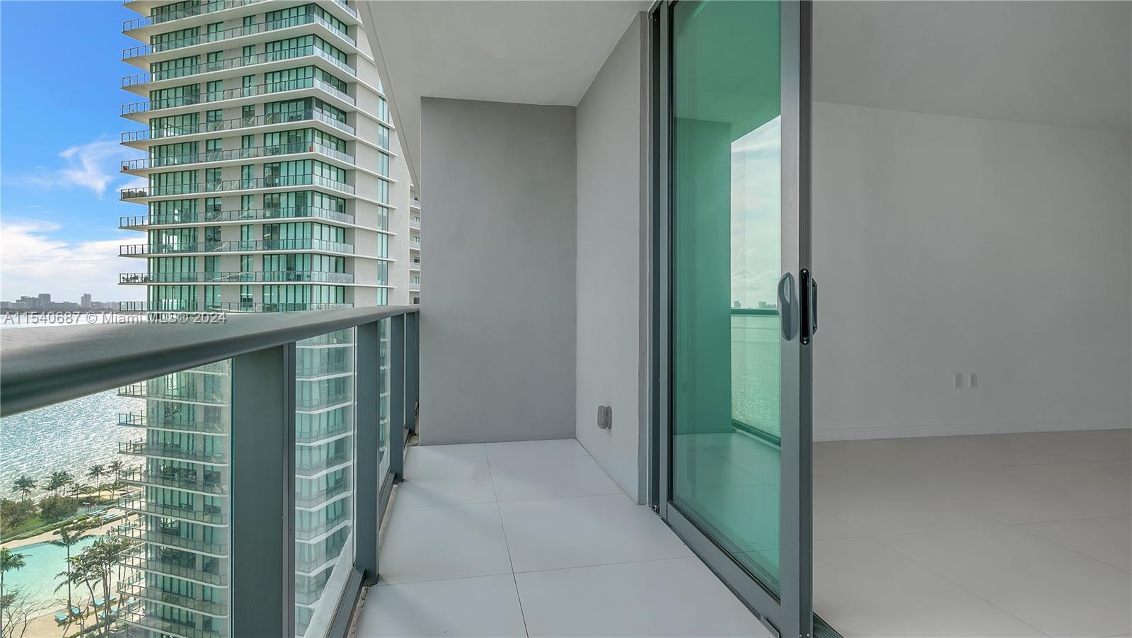 501 NE 31st St # 1704