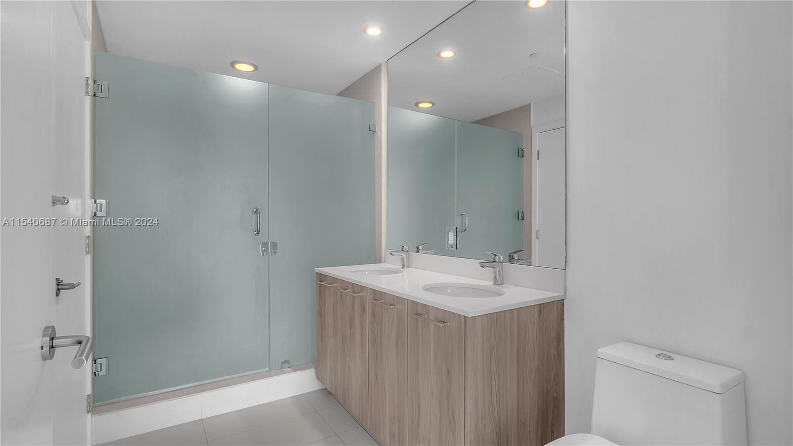 501 NE 31st St # 1704