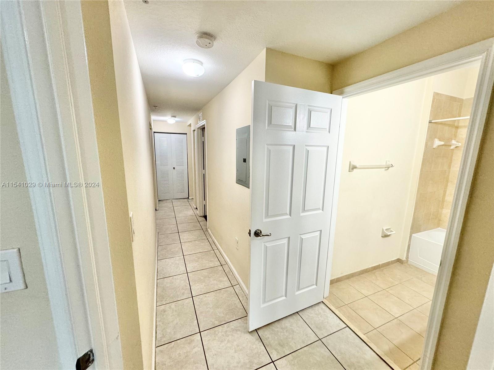 8740 NW 97th Ave # 105