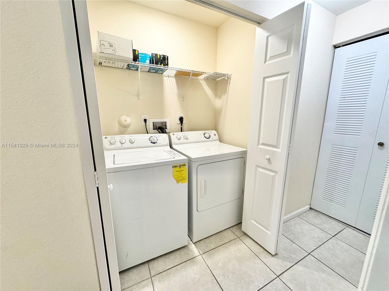 8740 NW 97th Ave # 105