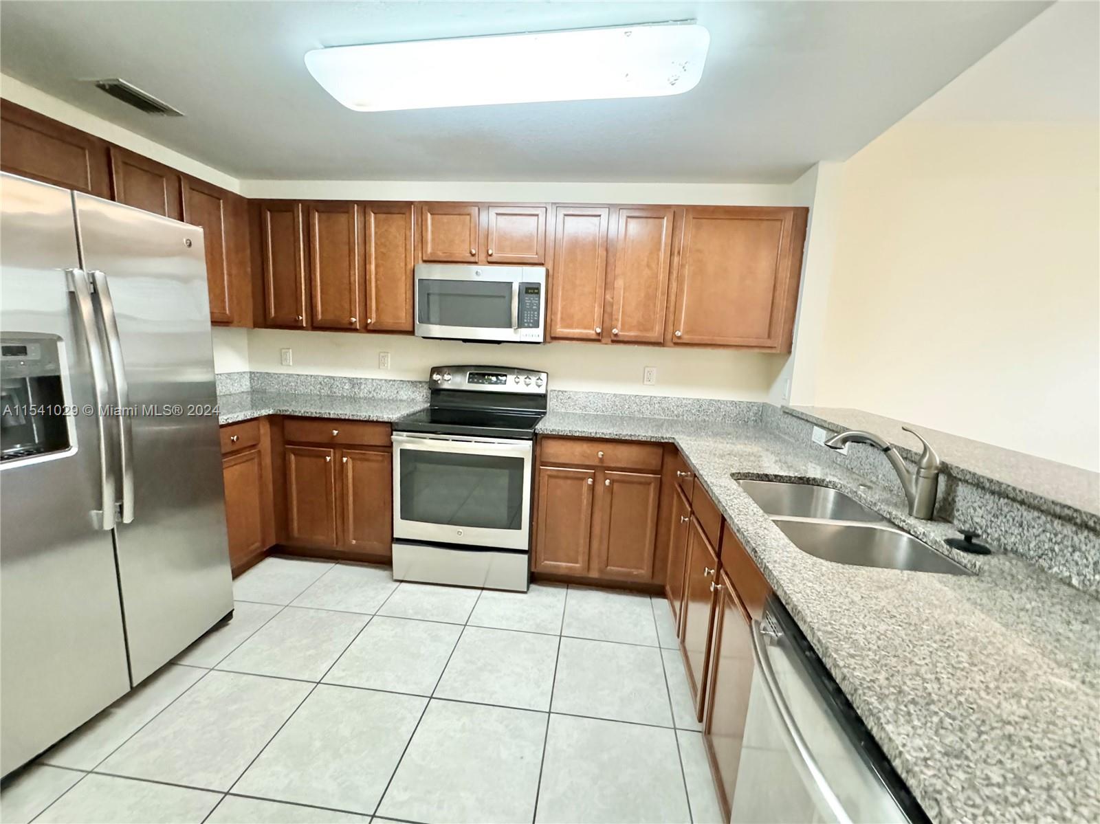 8740 NW 97th Ave # 105
