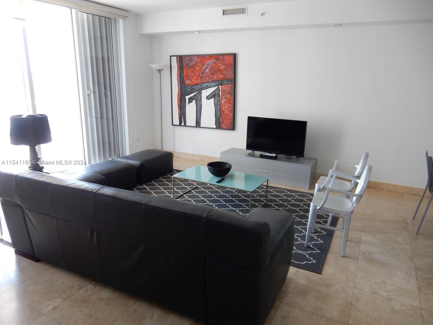 848 Brickell Key Dr # 3303