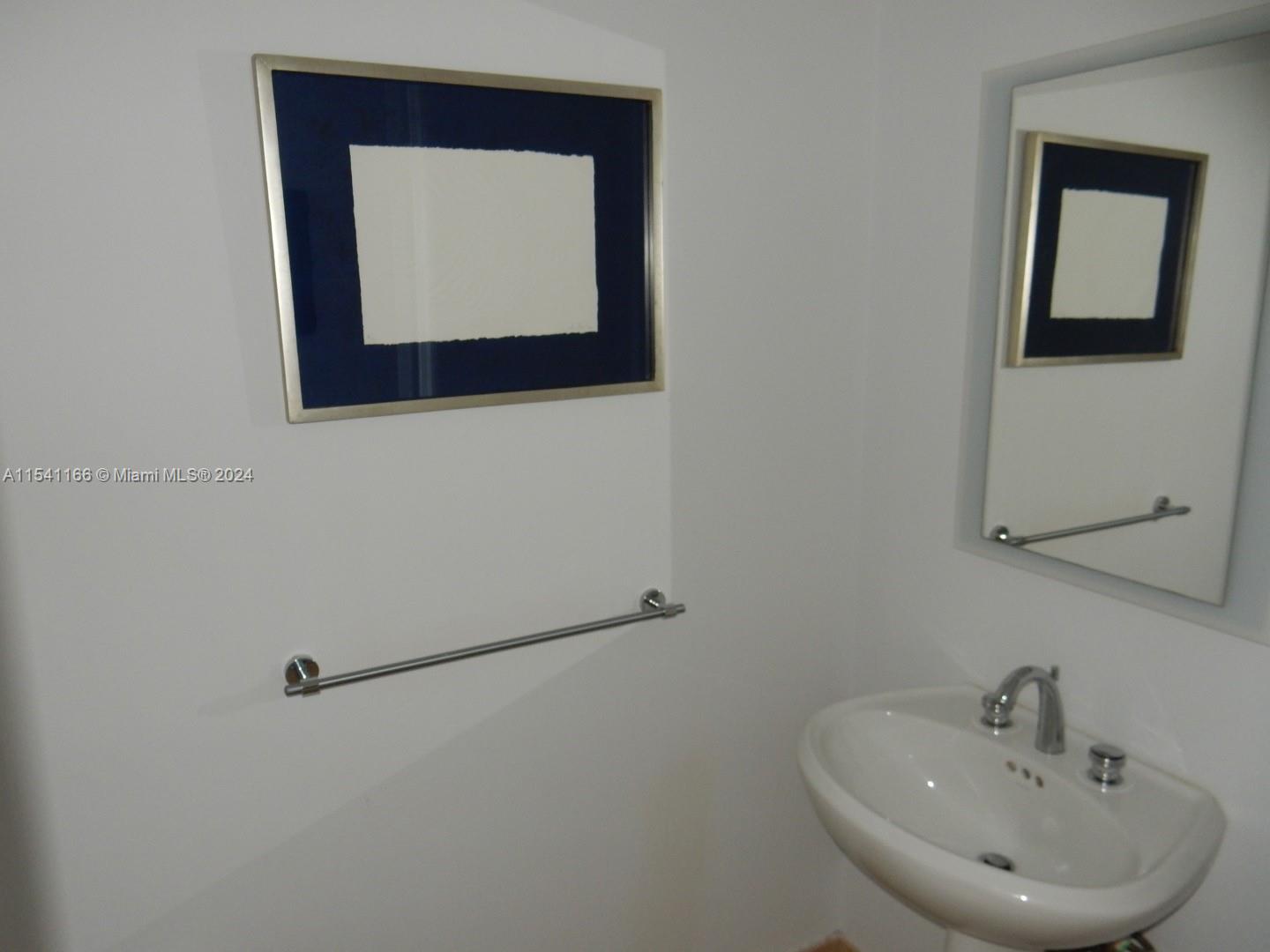 848 Brickell Key Dr # 3303