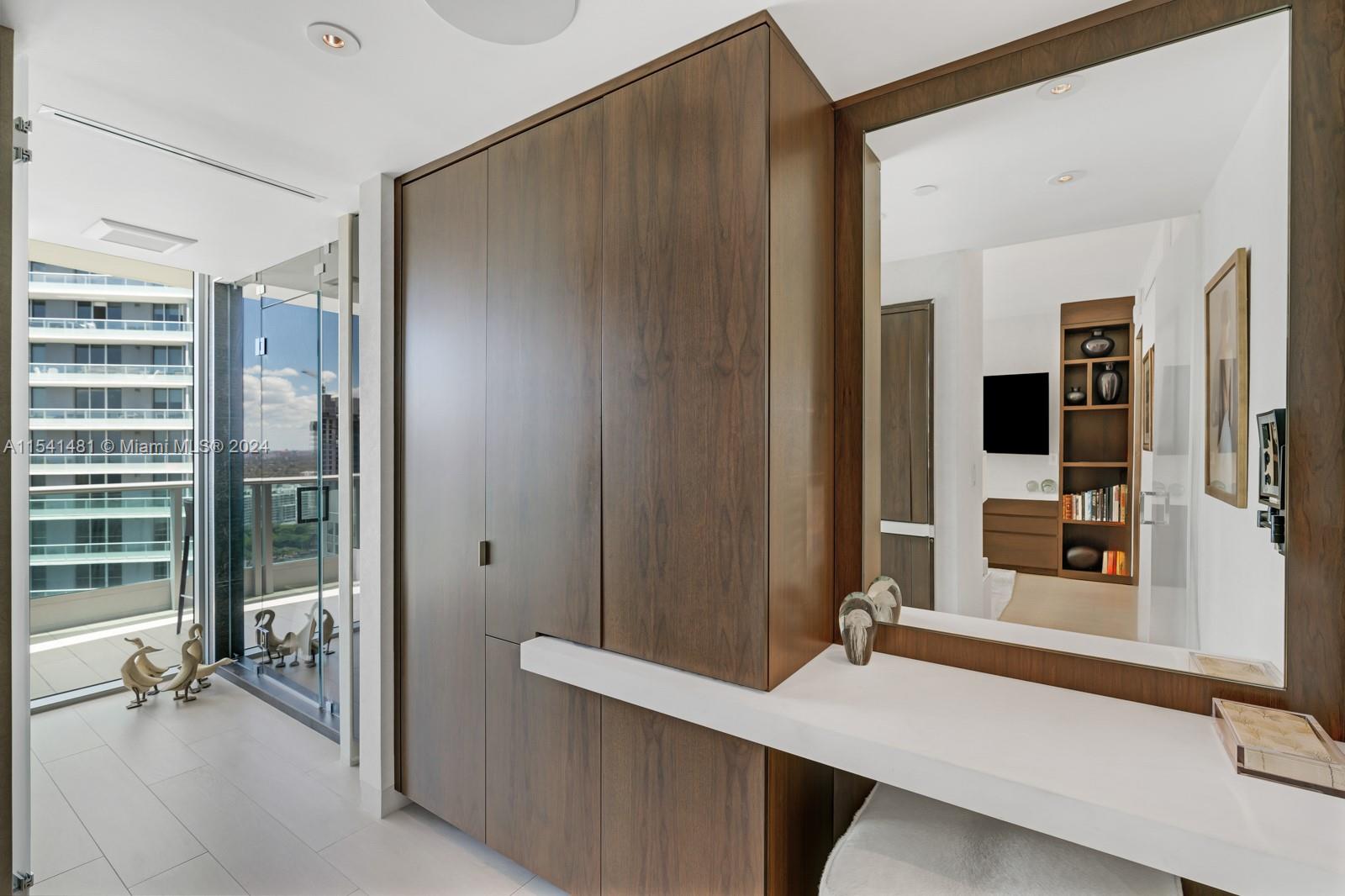 1331 Brickell Bay Dr # 3211