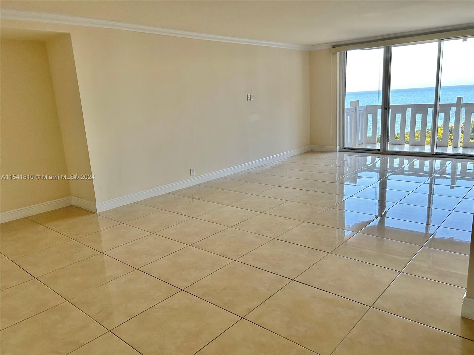 1121 Crandon Blvd # F1003