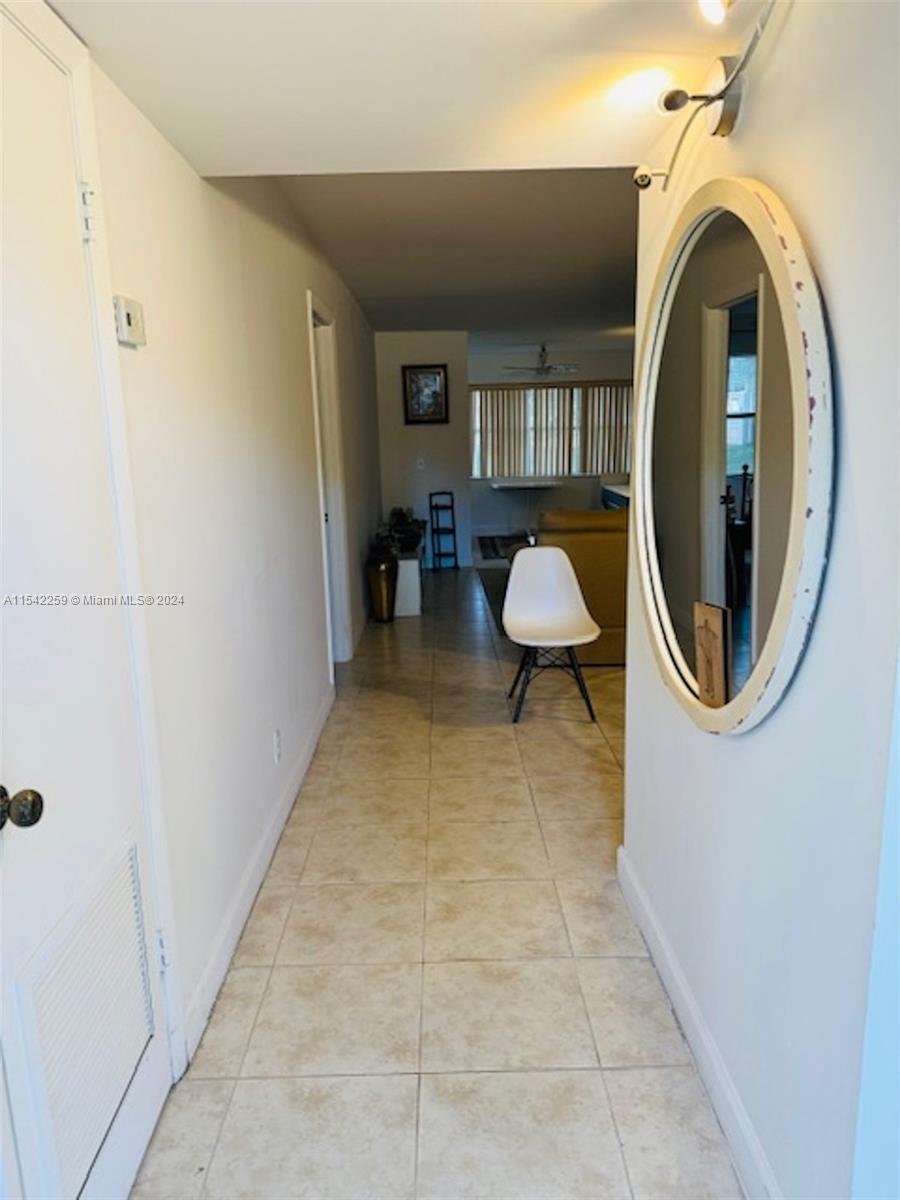 9800 SUNRISE LAKES BLVD Unit: 109