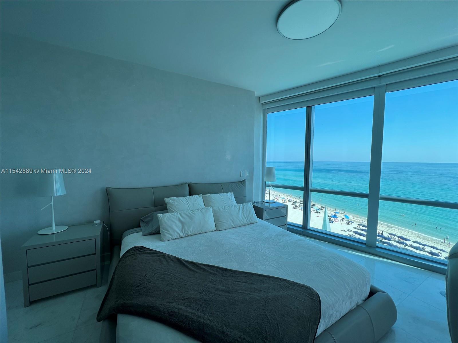 17121 Collins Ave # 903