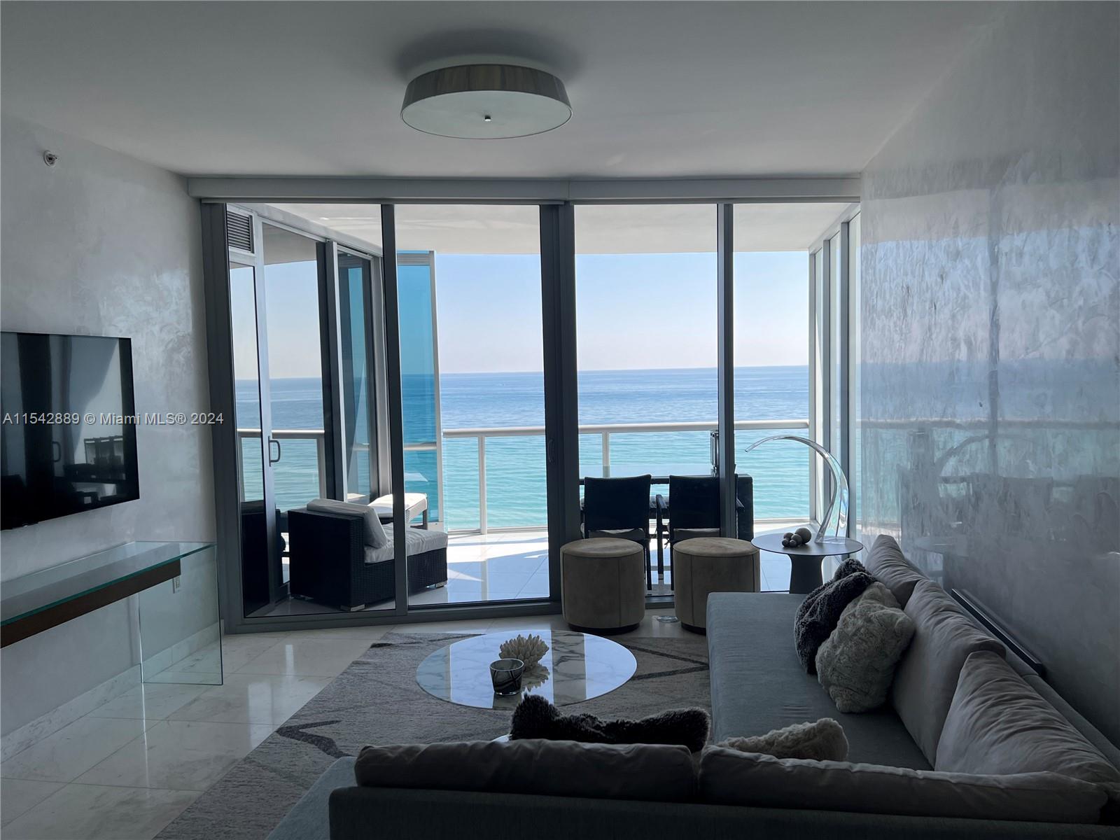 17121 Collins Ave # 903