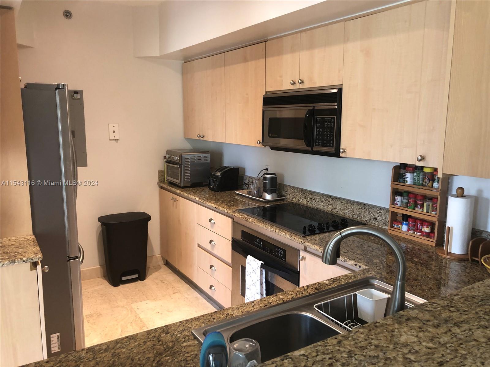 145 Jefferson Ave # 435
