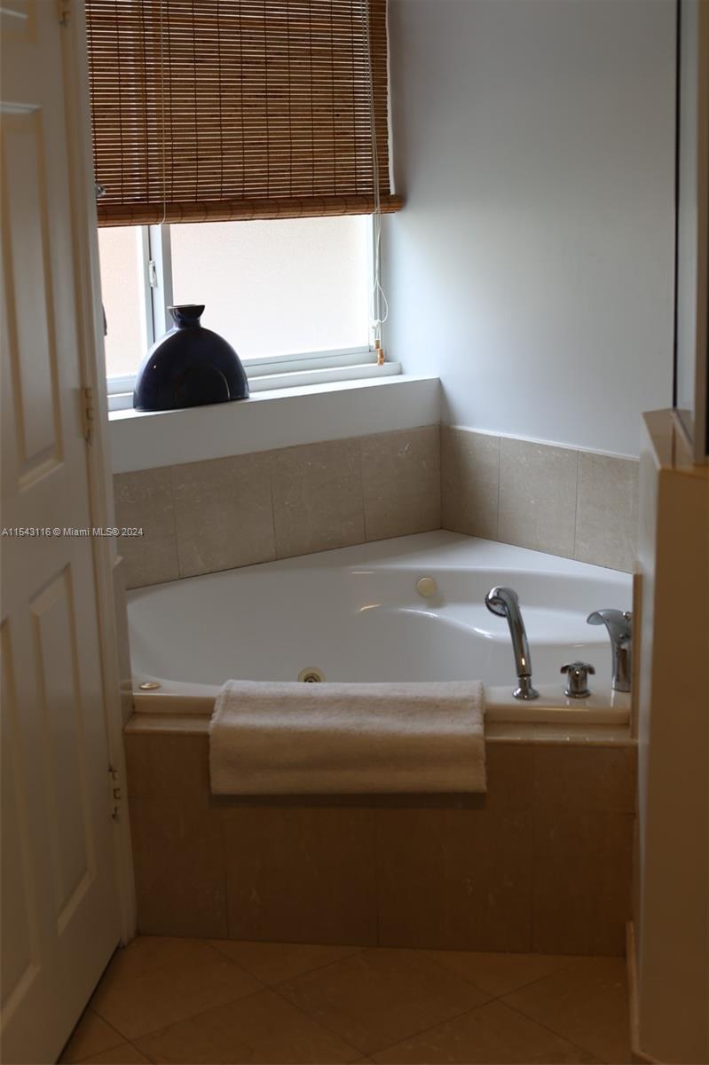 145 Jefferson Ave # 435