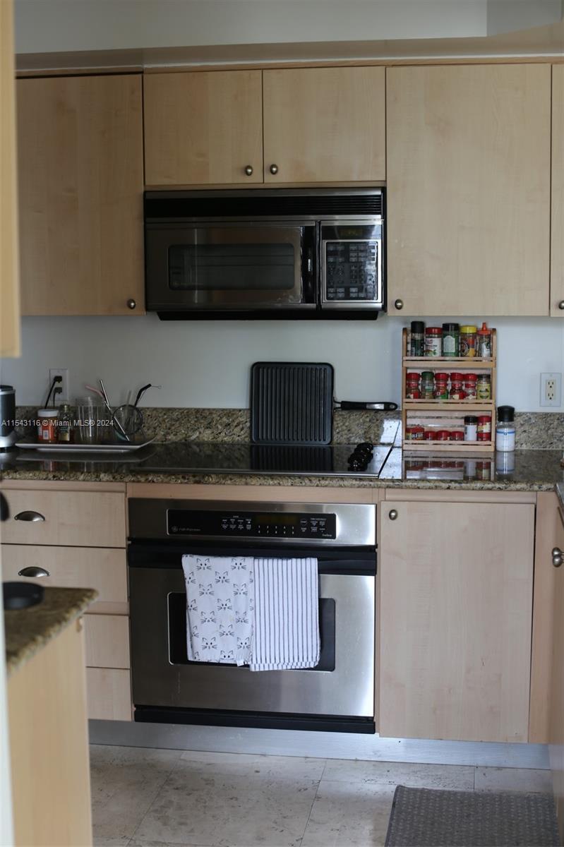 145 Jefferson Ave # 435
