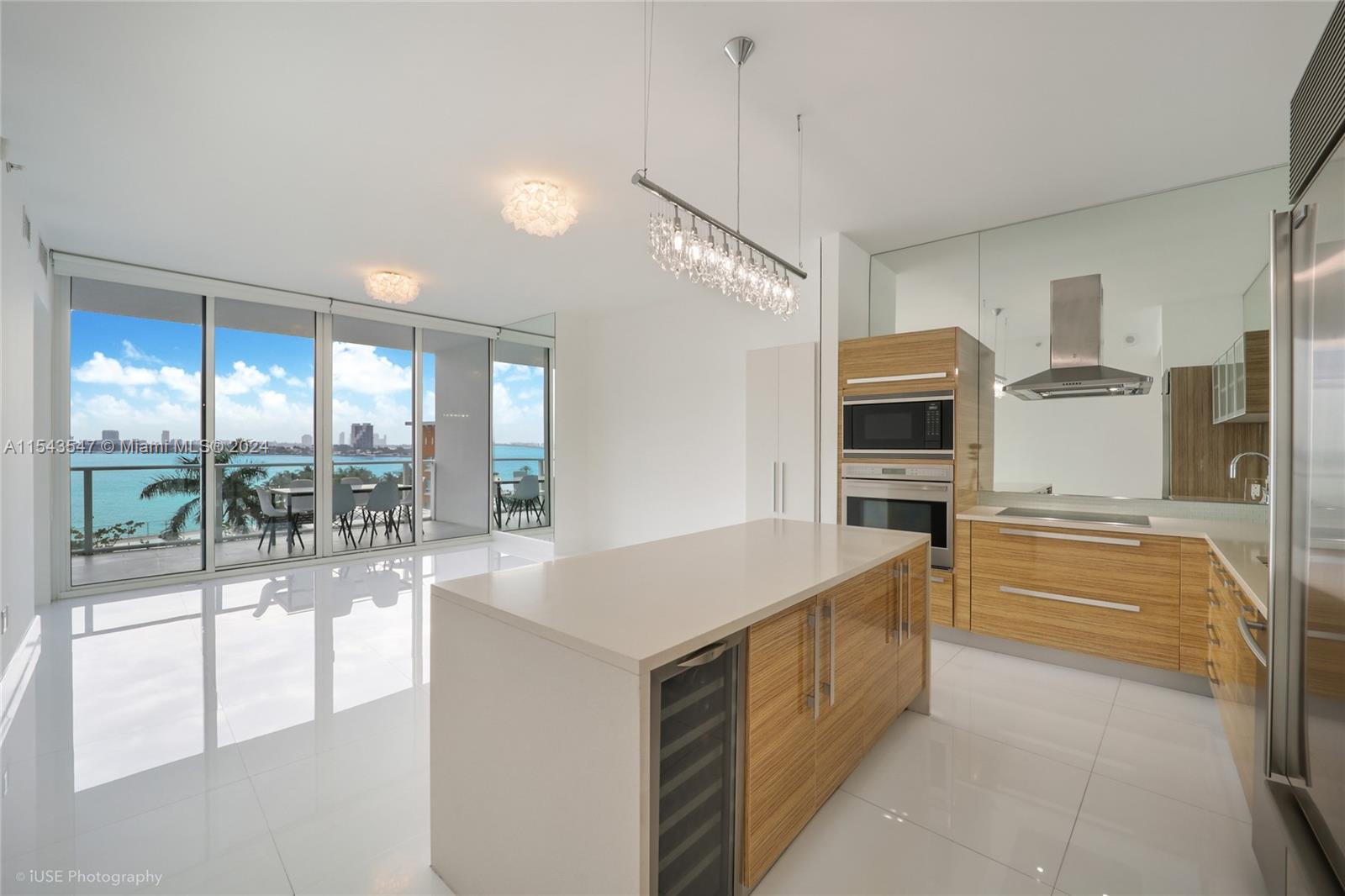 2020 N Bayshore Dr # 708