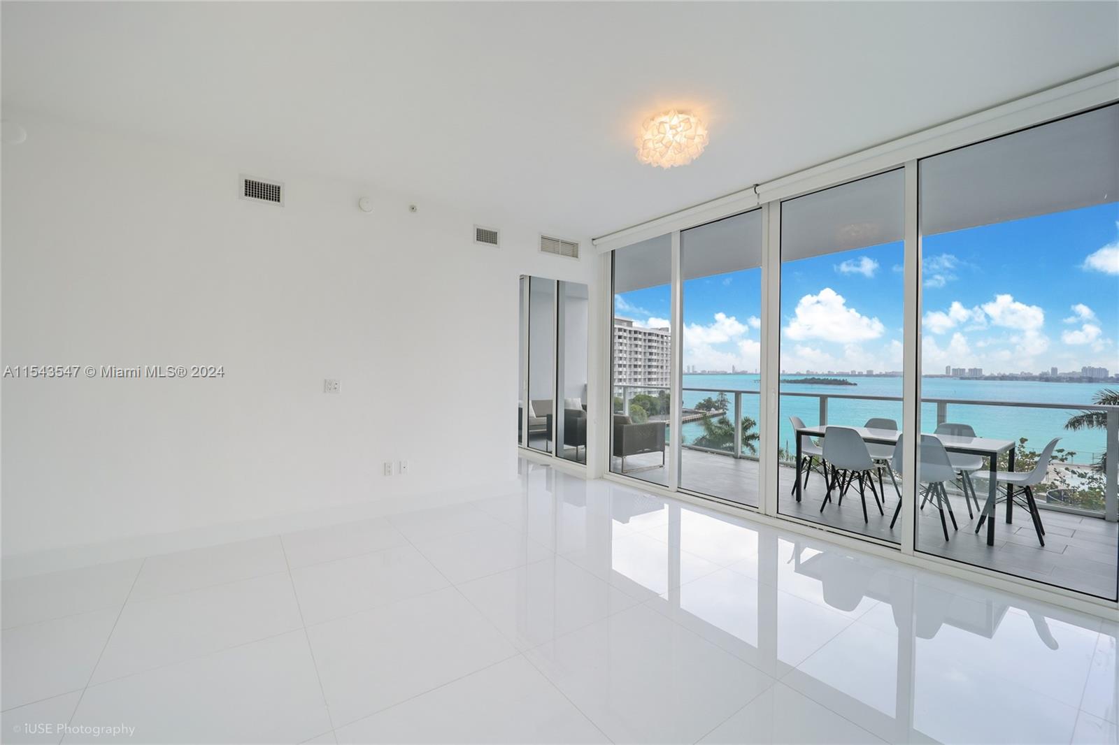 2020 N Bayshore Dr # 708