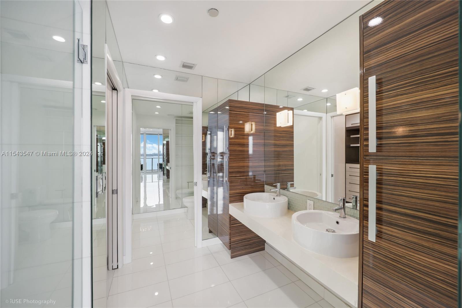 2020 N Bayshore Dr # 708