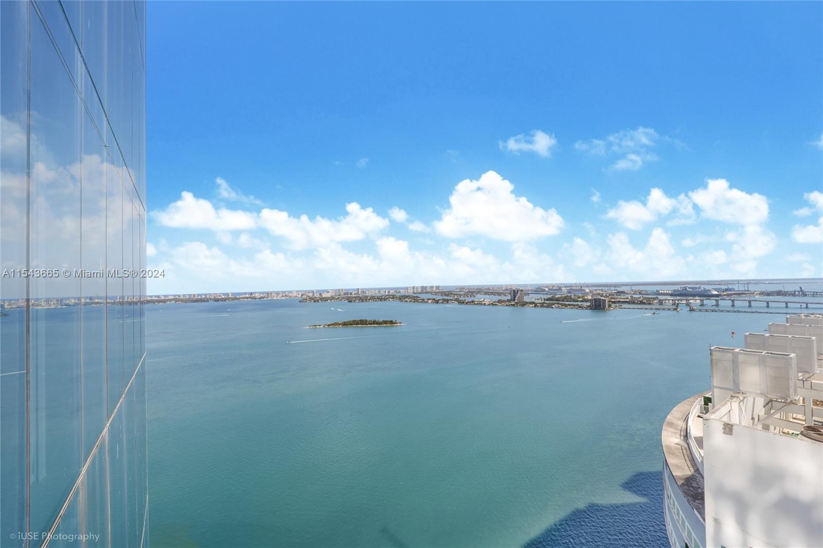 700 NE 26 Ter # 3204