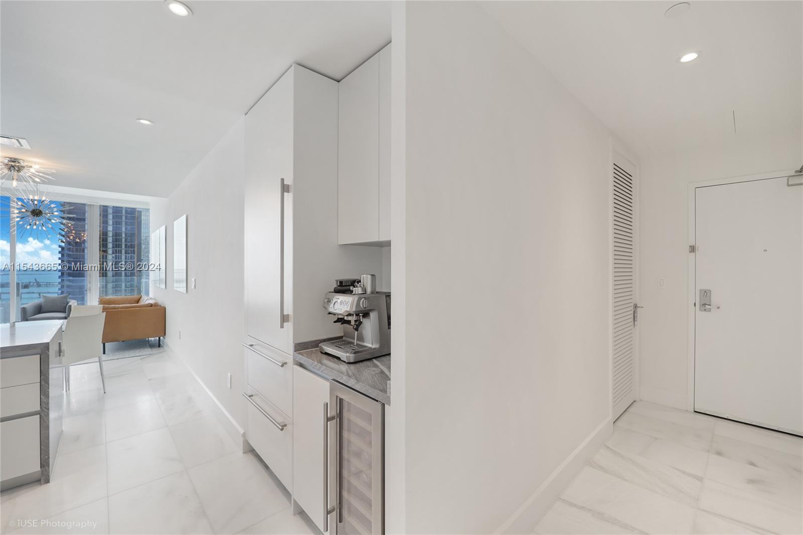 700 NE 26 Ter # 3204