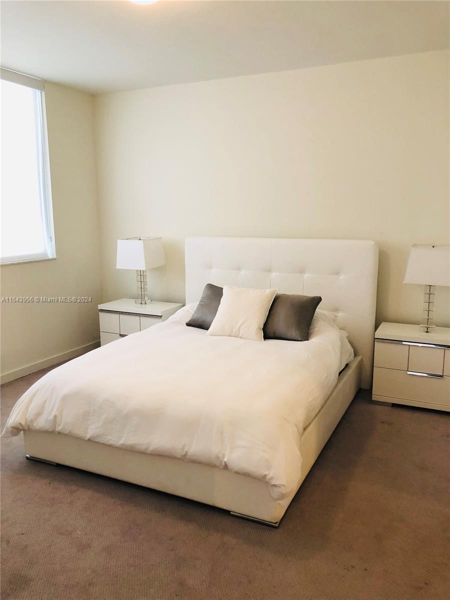 999 SW 1 AVE # 2313